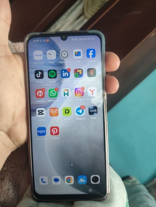 Vivo Y04 новый..