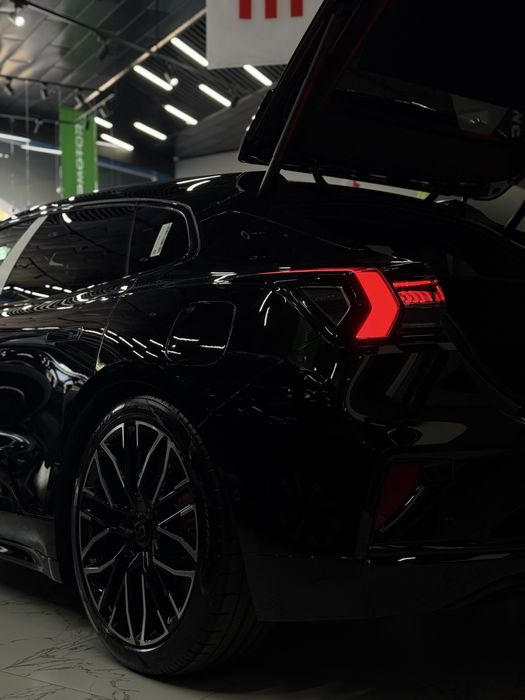 Zeekr 001 z sport Full