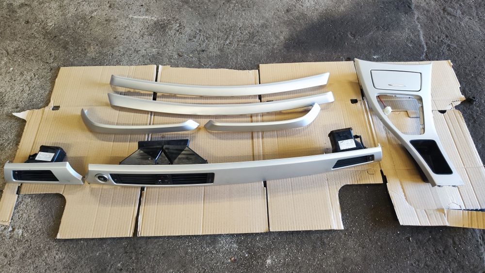 Интериорни лайсни за бмв 3 серия е90 е91