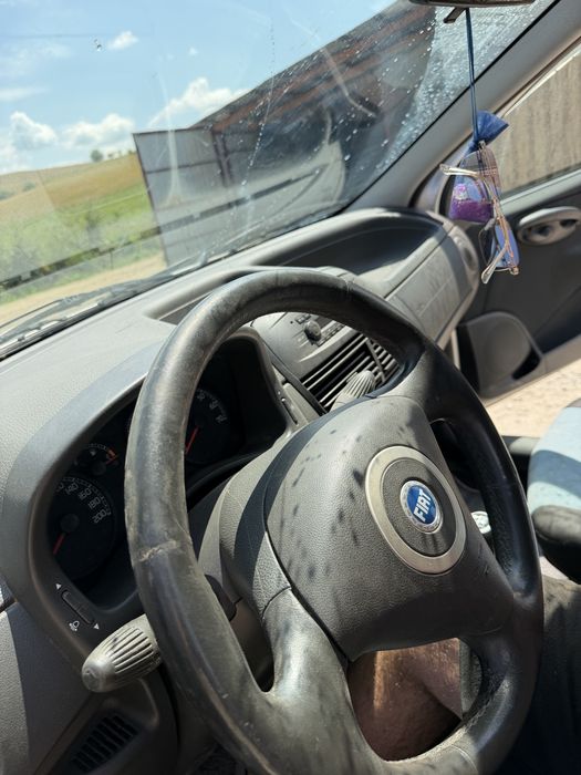 Fiat Punto 1.2 Benzină – 2006 | Consum redus | Ideală pentru navetă