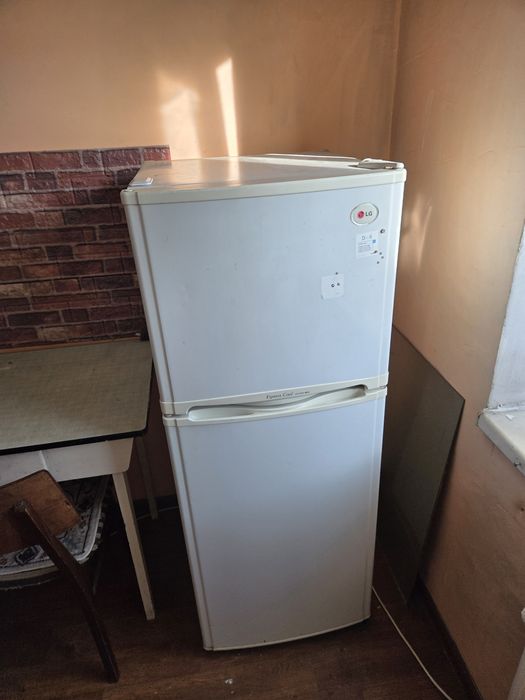 Холодильник LG Express Cool