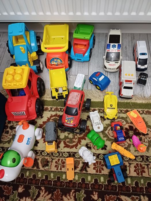 Cutie cu jucarii prntru copii