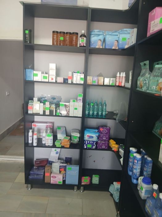 Dukon , Magazin uchun savdo peshtaxtalari.