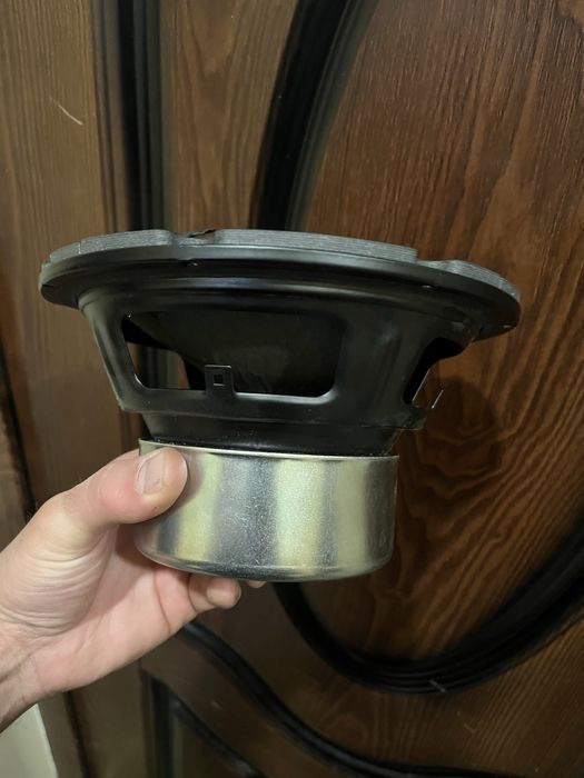 Басов говорител JBL 6,5”