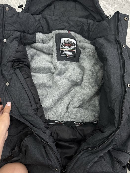 Продам зимнюю куртку