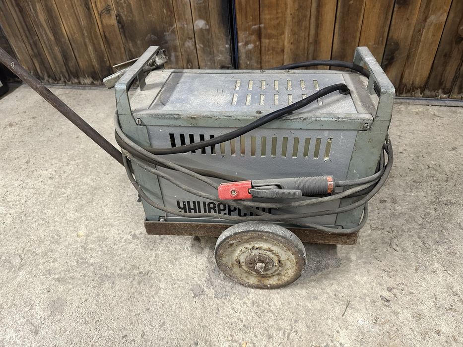 Електрожен 125а, зарядно и пусково