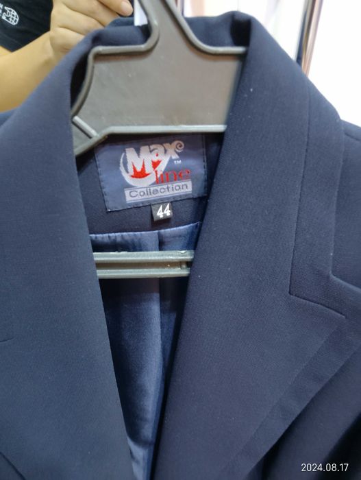 Брючный костюм  44