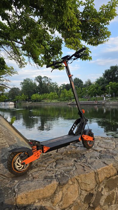 Trotineta electrica Kamikaze k1 cu doar 2km la bord