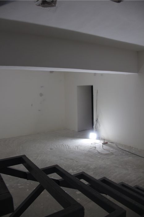 Дом с высокими потолками (4 метра)