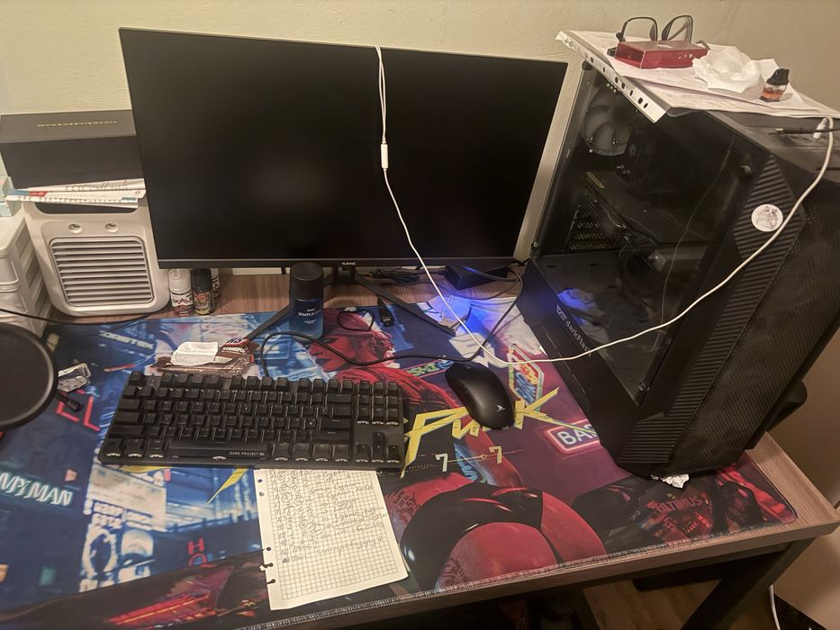 Полностью компьютерное пространство