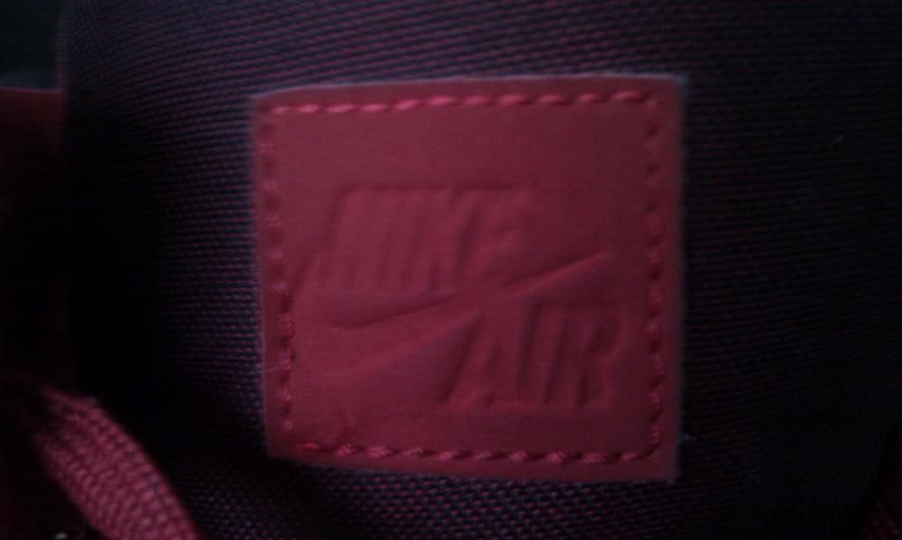 Adidasi gheata Nike Air