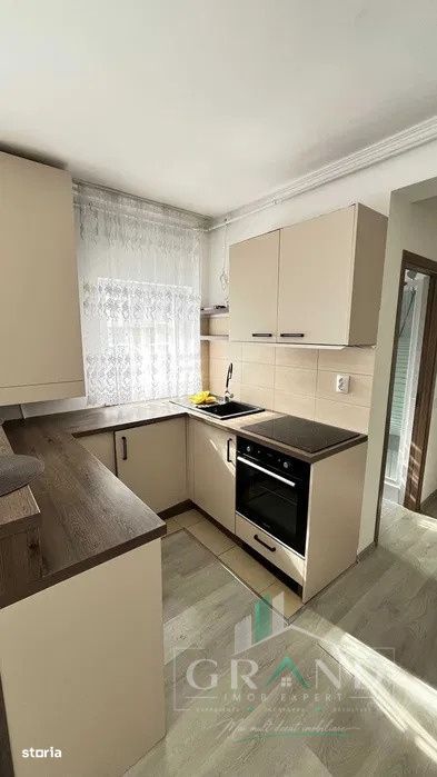 Apartament 2 camere + 2 balcoane + 2 parcari, zona Vivo, Cluj