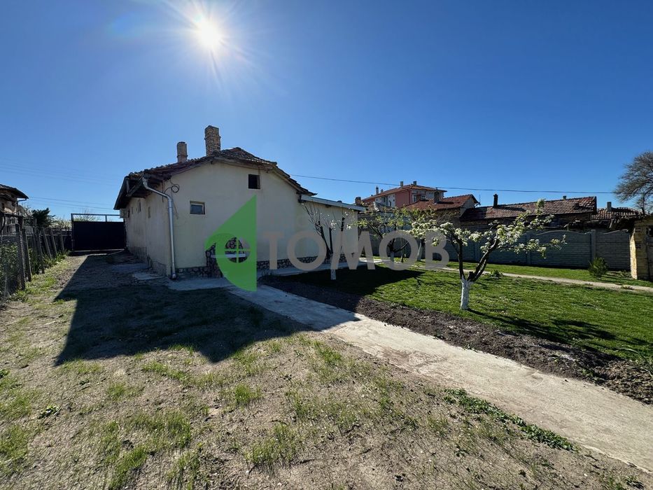 Продава се Къща в Нови пазар - 117 кв.м за 1221 €/кв.м - Снимка #1