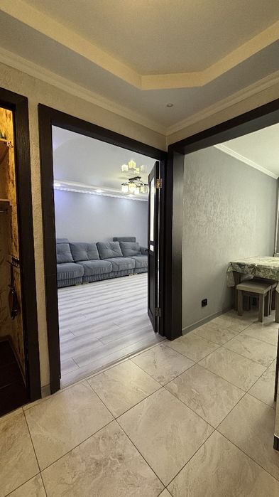 Продам 4х комнатную квартиру