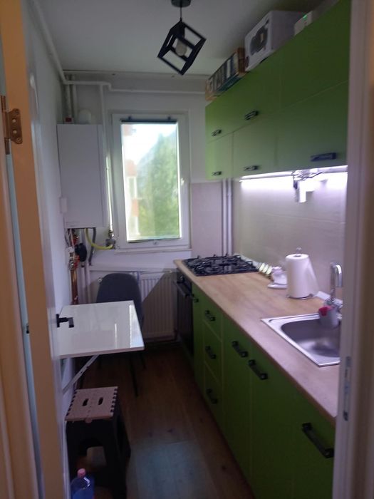 Inchiriez apartament 2 camere