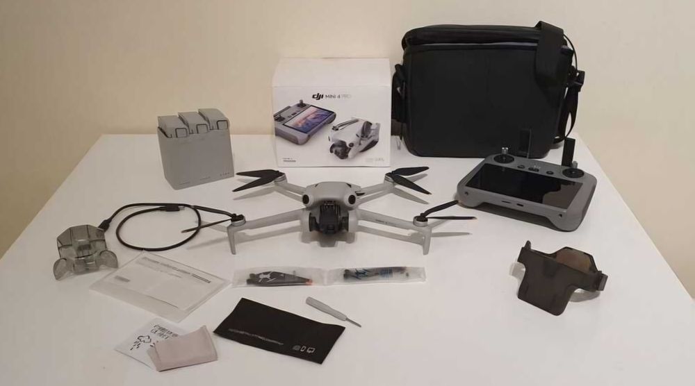 продаётся дрон dji mini 4 pro