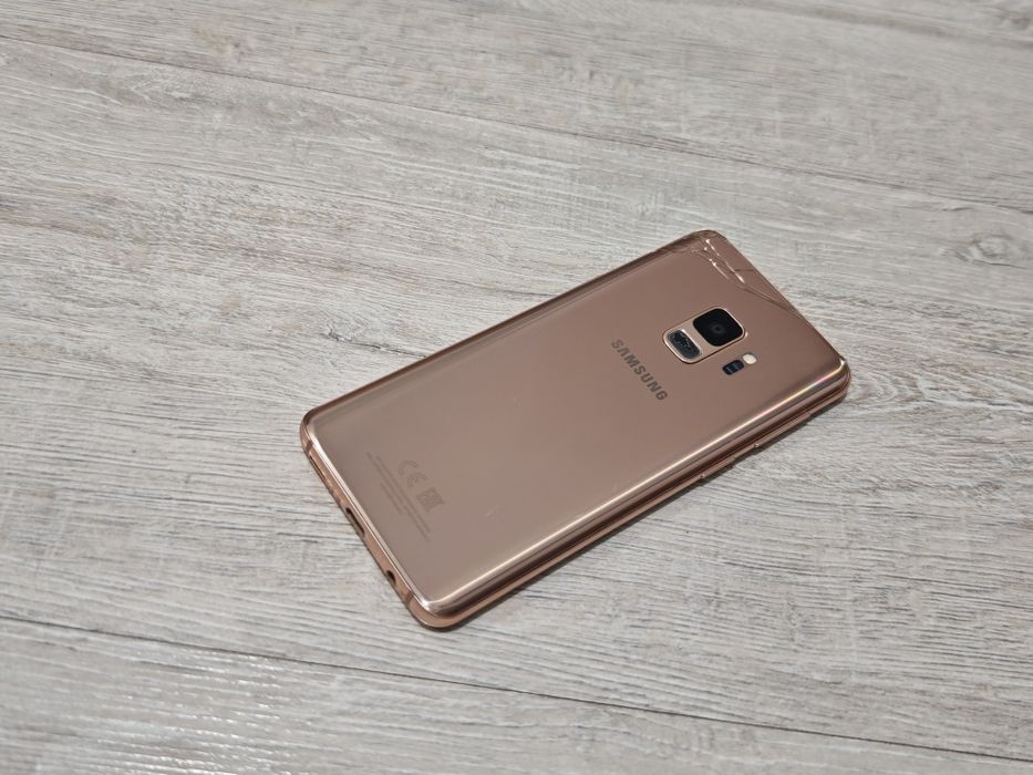 Samsung S9 память  64gb
