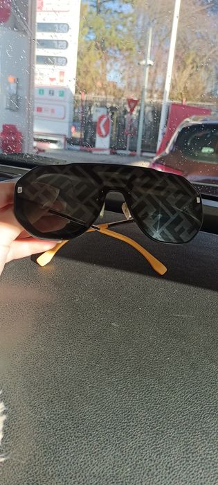 Ochelari fendi bărbați