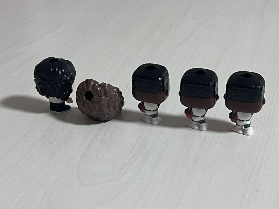 продаю игрушки осд с киндера joy