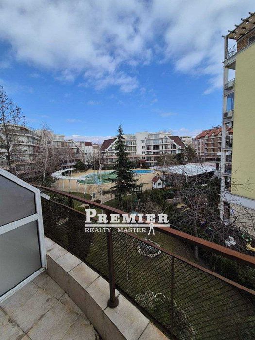 Продава се Тристаен апартамент в к.к. Слънчев бряг - 101 кв.м за 530 €/кв.м - Снимка #2