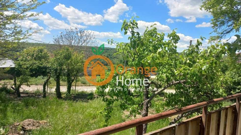 Продава се Къща в с. Орешак, Област Варна - 240 кв.м за 1042 €/кв.м - Снимка #20