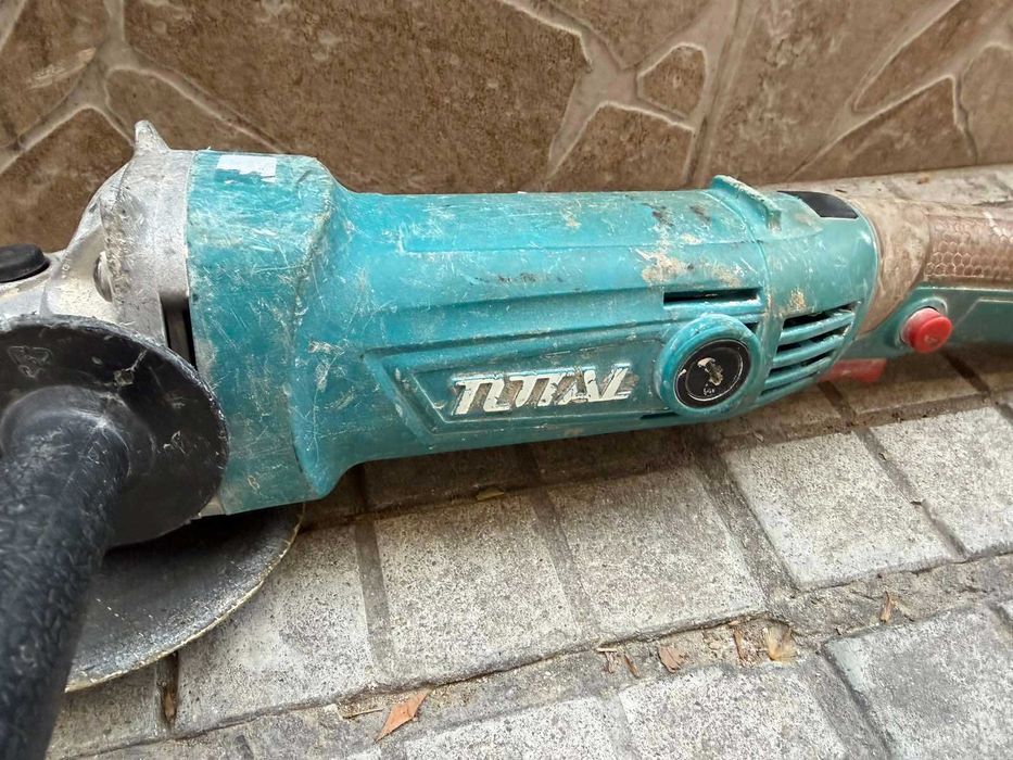 Ъглошлайф Total  TG1121256