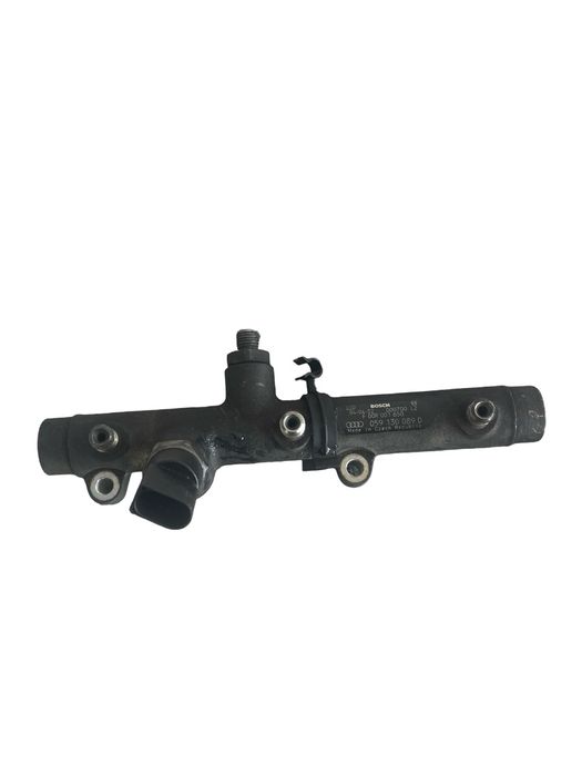 Rampa Injectoare Volkswagen Touareg 7La, 7L6, 7L7 2002 - 2013 3.0 V6 T