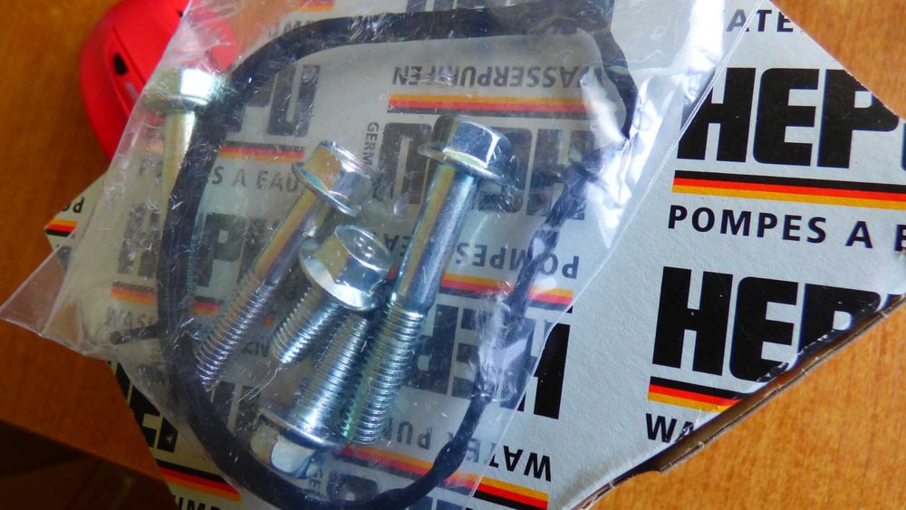 Нова водна помпа Peugeot Toyota Citroen Subaru Daihatsu.HEPU P7691