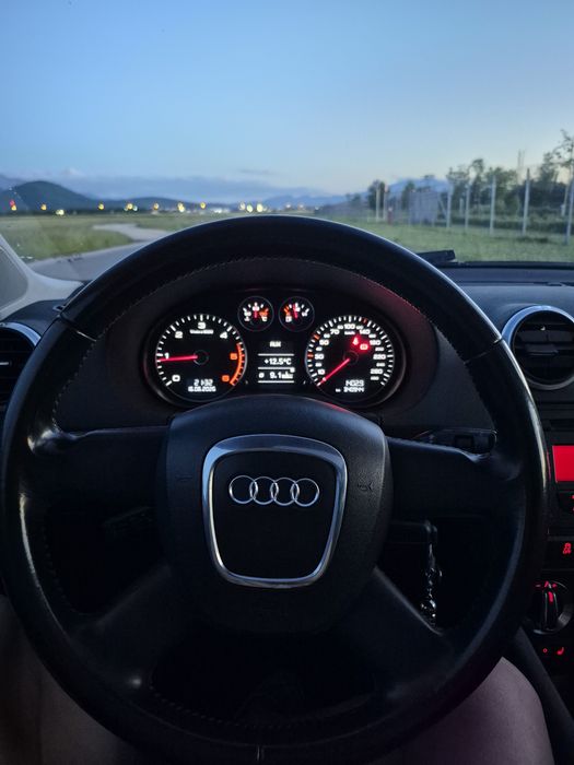 Audi A3 Sportback Facelift 2.0 TDI (140 CP) | Plafon Panoramic