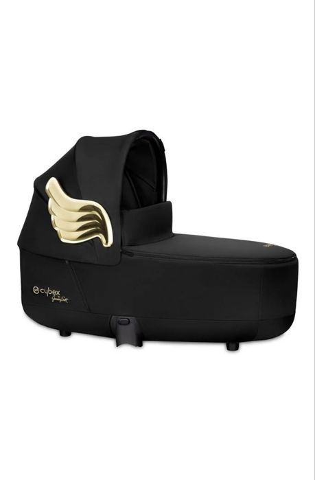 Cybex × Jeremy scott