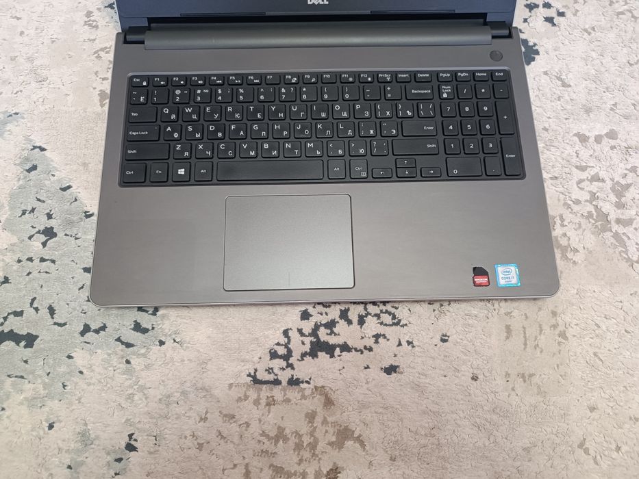 Мощный core i7, с SSD, Full HD ноутбук