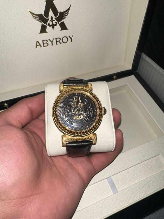 Часы от компаний Abyroy