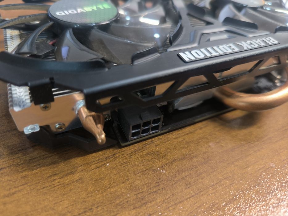 Видеокарта GTX 750ti Black Edition Gigabyte GV-N75TWF2BK-2GI