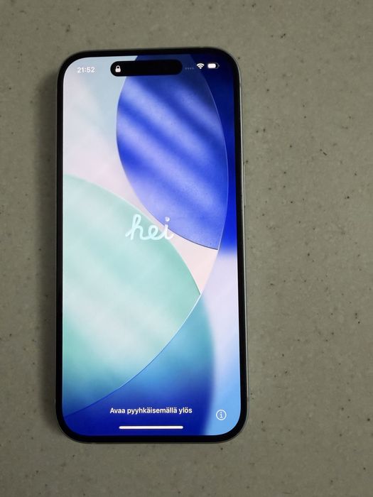 De vanzare Iphone 15 256