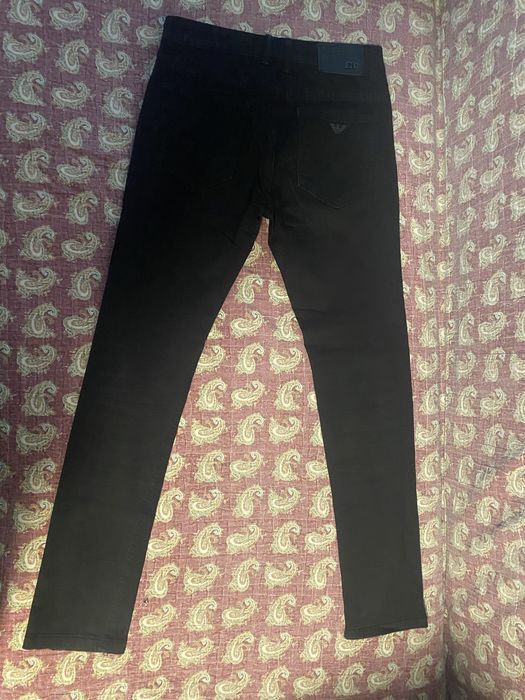 Продам джинсы черные мужские