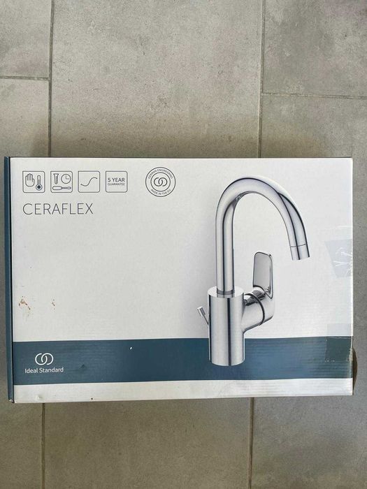 Chiuvetă cu picurător (Franke) și baterie (Ceraflex), NOI