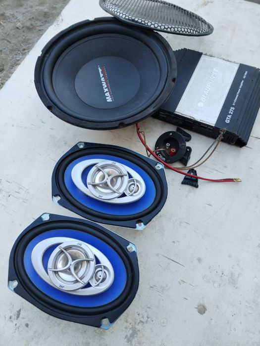 Аудио аппаратура камплект сотилади