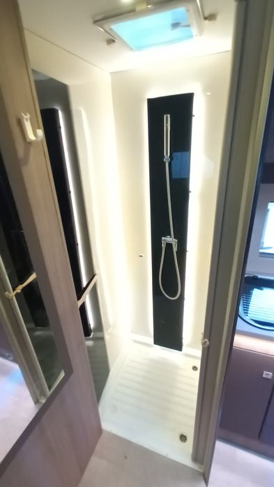 Autorulota Chausson 2016 diesel Ford 2,2 euro5 ÎNMATRICULATĂ km puțini