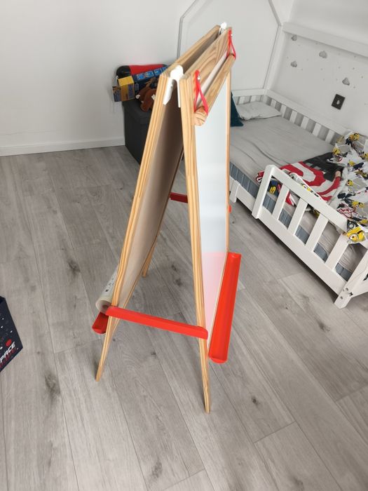 Șevalet Ikea + rola hârtie desen