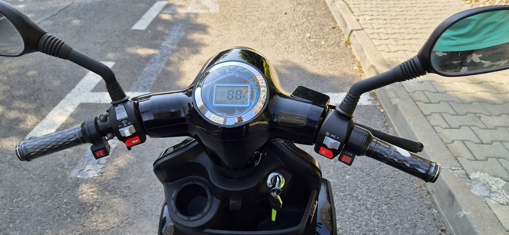Ocazie ! Scooter Electric 4 Roți ZTech ZT-18  Persoane cu Dizabilități