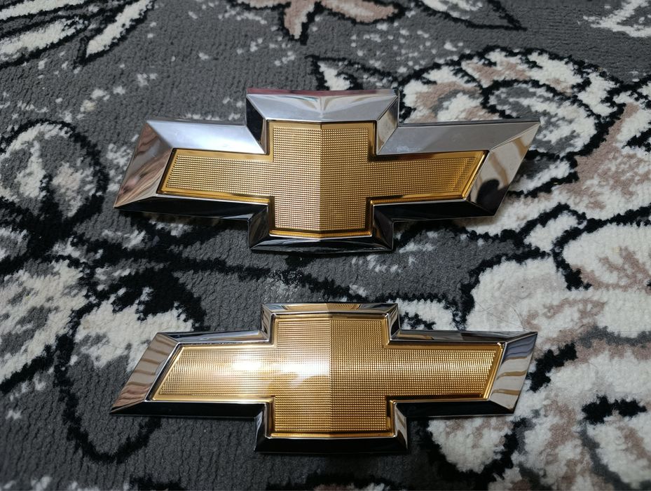 Продам эмблемы кобальт