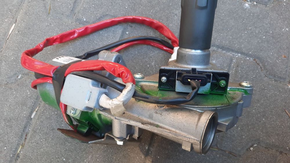 Електроусилвател волан Toyota Avensis III