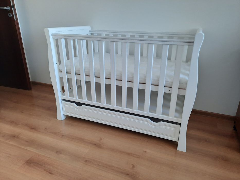Patut bebe din lemn multifunctional Rigoletto + Saltea Cocos – MAMO-TATO