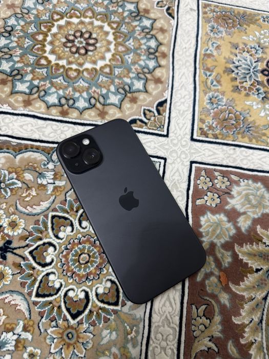 Срочно продам айфон 15