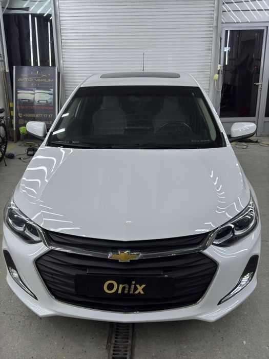 Продаётся Chevrolet Onix Premier