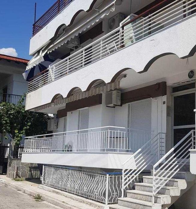 Идеалният ваканционен дом в Гърция – апартамент на крачка от плажа