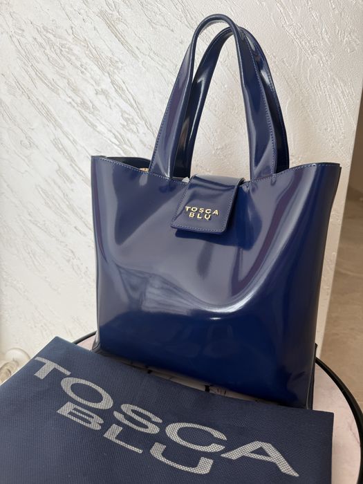 Чанта тъмно син лак Tosca Blu