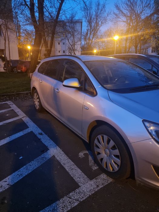 Opel Astra J Sports Tourer 2014 1.6CDTi