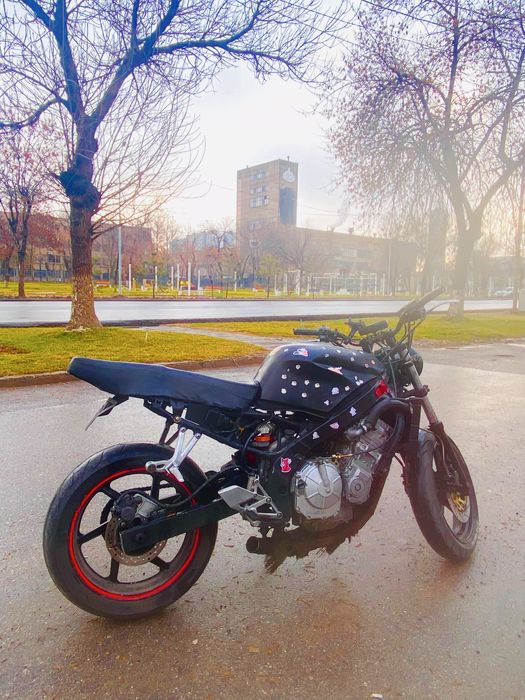 Honda cbr600f мотоцикл