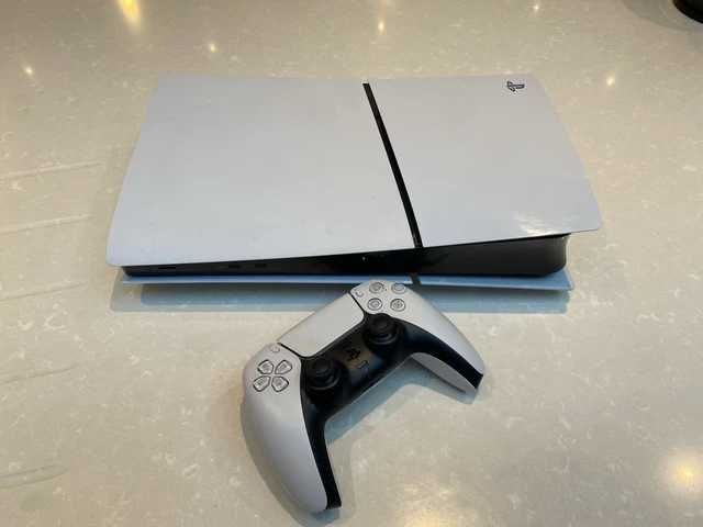 Playstation 5 Digital Edition (PS5) Slim, 1 TB SSD, D-Chassis